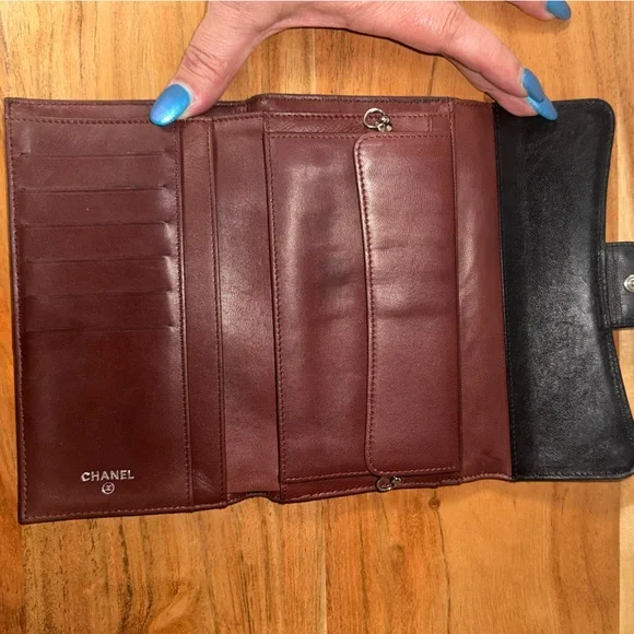 🐝🐝SOLD🐝🐝CHANEL Classic Long Black Quilted Caviar Leather Wallet - Picture 3 of 9
